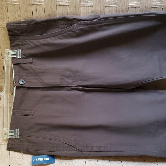 NWT Old Navy khakis / 30x30 - Picture 2 of 5